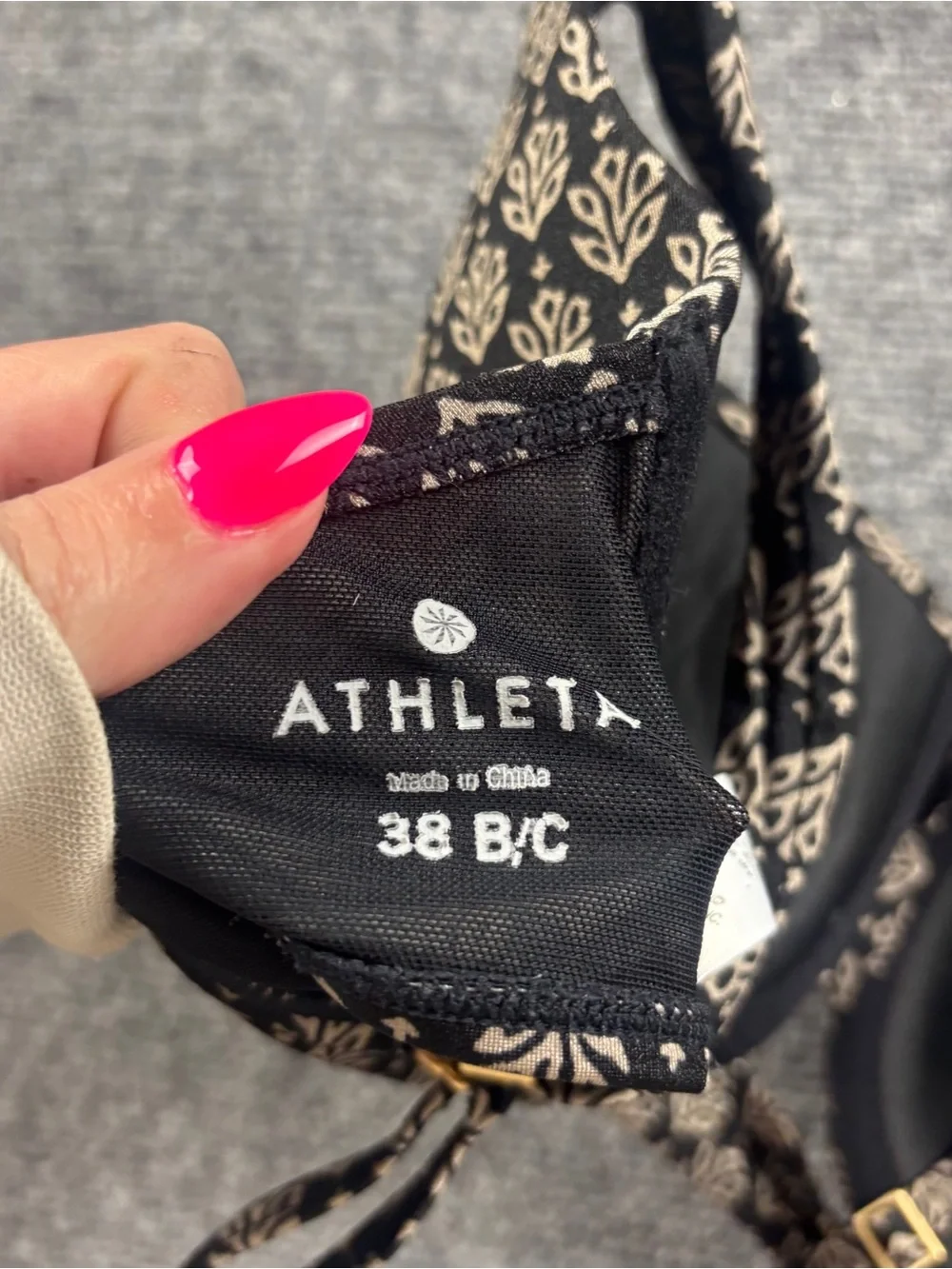 ATHLETA Womens Black/Tan Aqualuxe Print Underwire Front Twist Bikini Top- 38 B/C - Picture 4 of 6